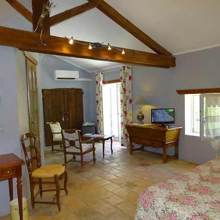 Bastide Des Princes B&B Caderousse Buitenkant foto